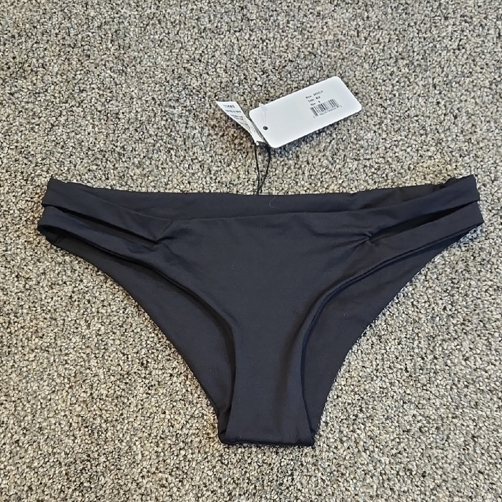 NWT L Space Women Cut Out Side Bottom Swim Sz S